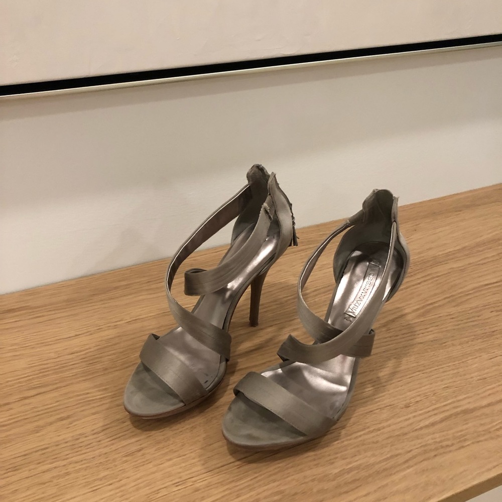 BCBG heels with small platform